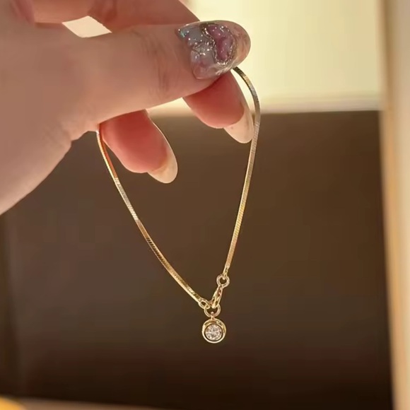 Anthropologie Gold Bracelet with Crystal Accent - Picture 4 of 4